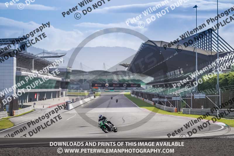 Sepang;event digital images;motorbikes;no limits;peter wileman photography;trackday;trackday digital images